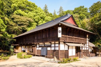 ～知られざる「もうひとつの日光街道」であなただけの江戸体験～ 古河駅発着「日光東往還」と「kominka翠」を活用した【１泊2食ベーシックプラン（選べる２体験付）】